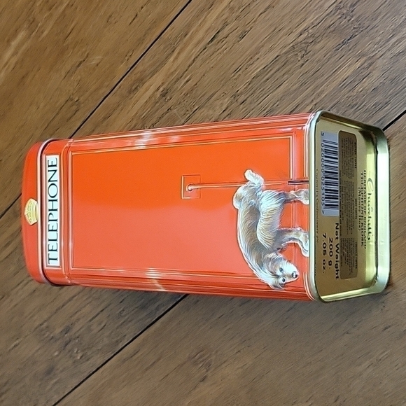 Vintage Churchill's Red Kiosk Telephone Booth Collectible Bank Tin - Picture 5 of 10